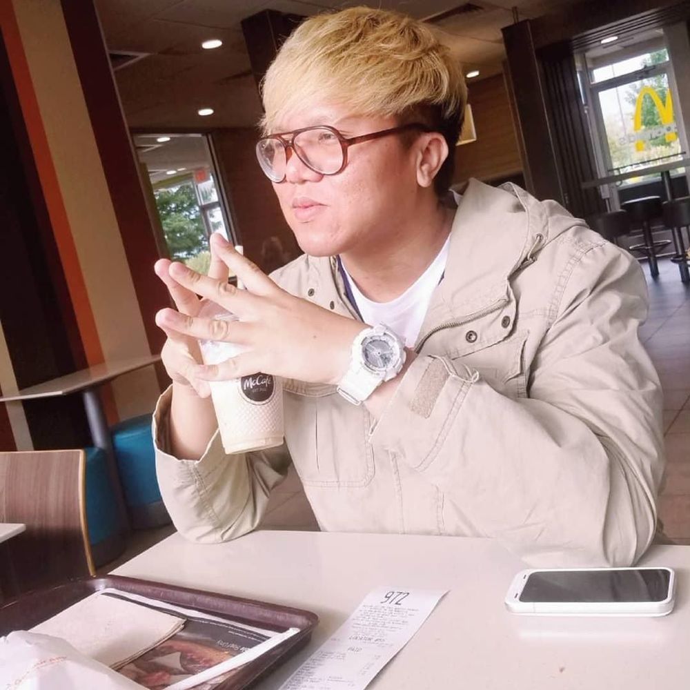 Meet your Posher, Justin